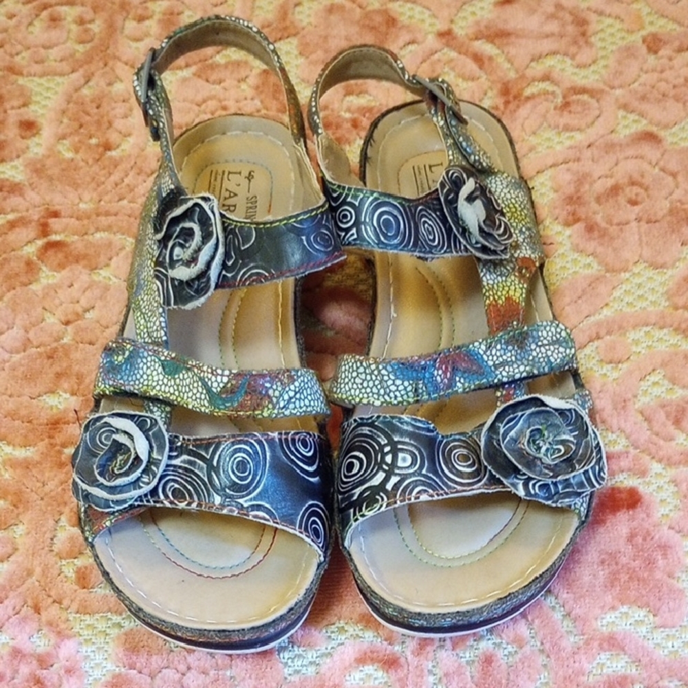 L'ATISTE Joelona-grym Multicolor Patterned Sandals